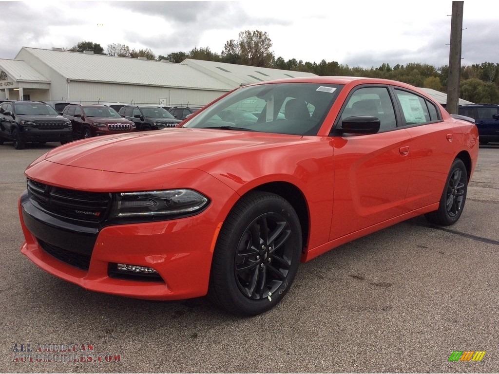 2019 Charger SXT AWD - Torred / Black photo #5