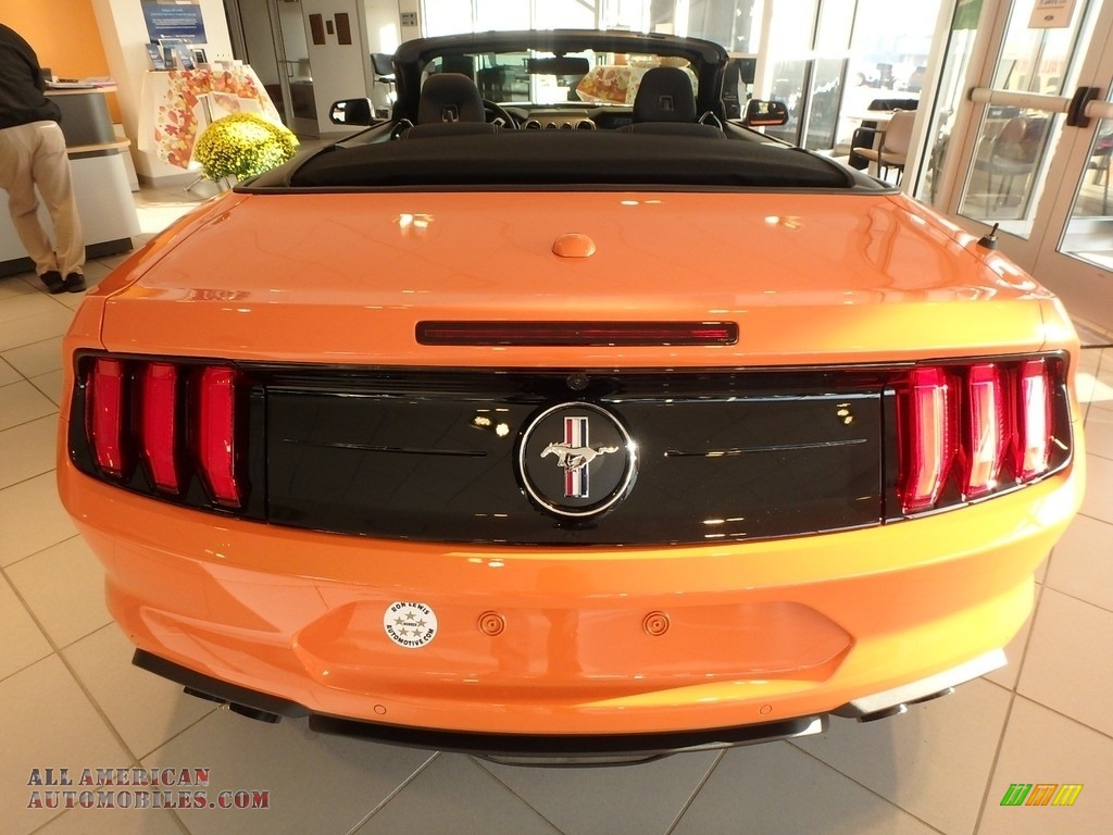 2020 Mustang EcoBoost High Performance Package Convertible - Twister Orange / Ebony photo #4