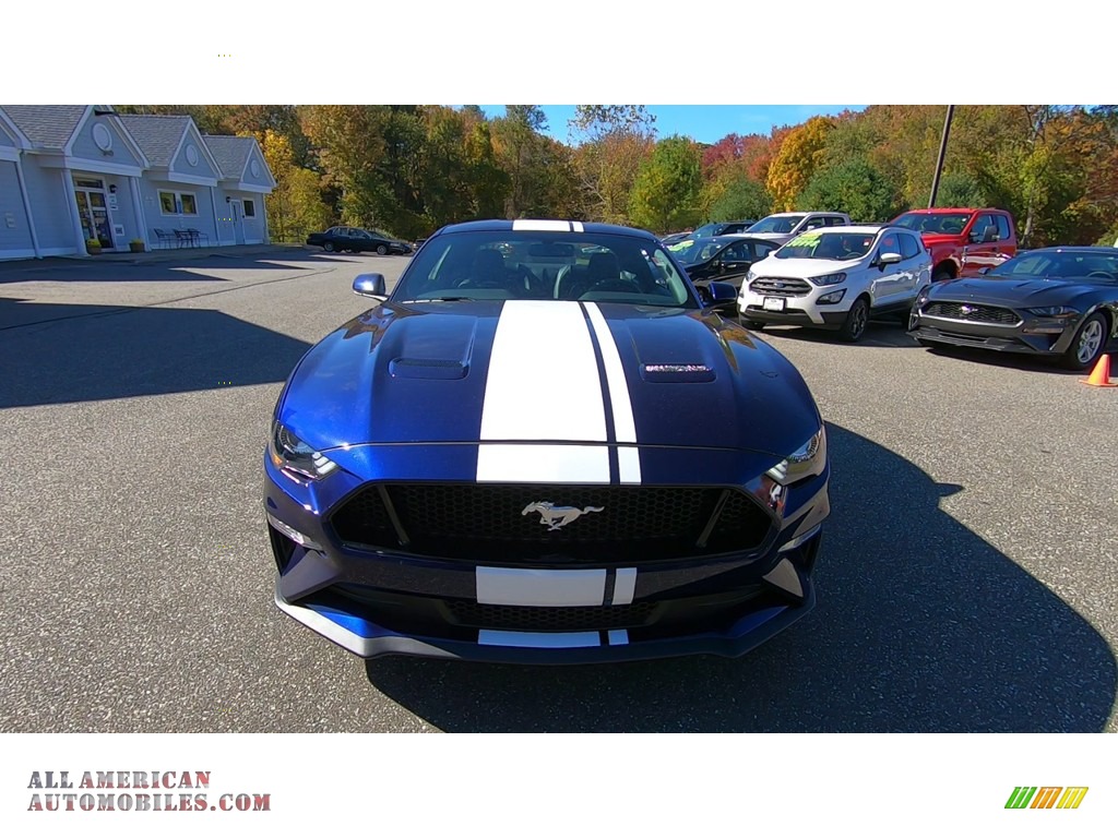 2020 Mustang GT Premium Fastback - Kona Blue / Ebony photo #2