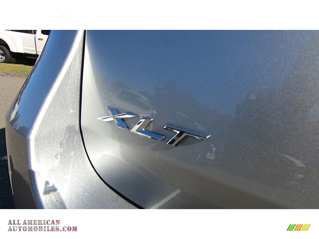 2020 Explorer XLT 4WD - Iconic Silver Metallic / Ebony photo #9