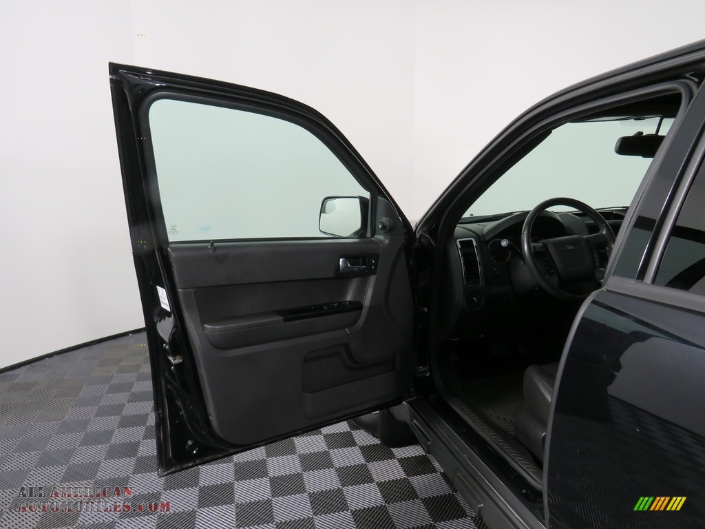 2012 Escape Limited V6 4WD - Ebony Black / Charcoal Black photo #30