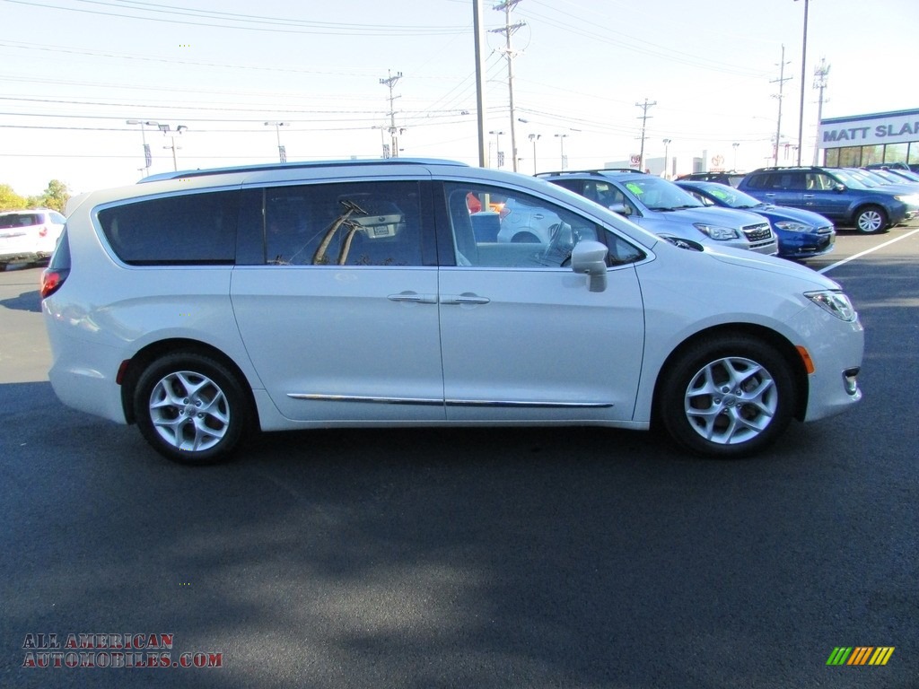 2017 Pacifica Touring L Plus - Bright White / Cognac/Alloy/Toffee photo #5