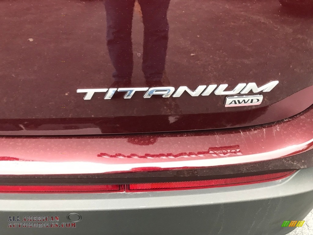 2017 Edge Titanium AWD - Ruby Red Metallic / Ceramic photo #8