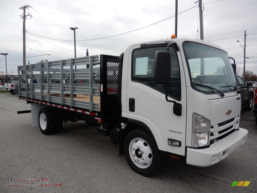 2019 Low Cab Forward 4500 Stake Truck - Arctic White / Pewter photo #3