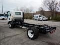 Chevrolet Low Cab Forward 4500 Chassis Arctic White photo #4
