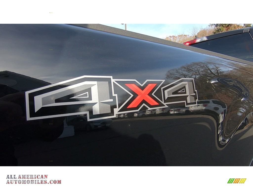 2019 Ranger XLT SuperCab 4x4 - Shadow Black / Ebony photo #9