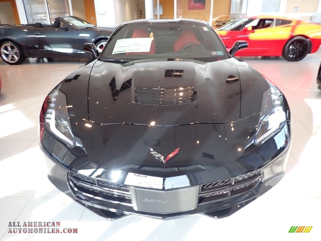 2019 Corvette Stingray Coupe - Black / Adrenaline Red photo #3
