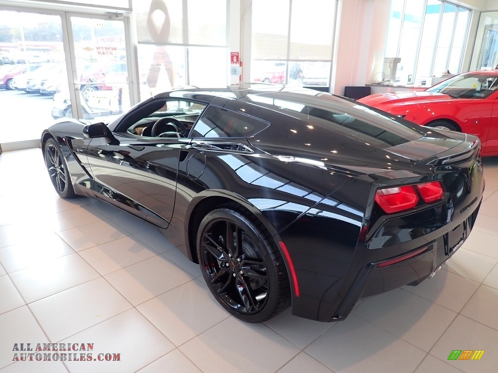 2019 Corvette Stingray Coupe - Black / Adrenaline Red photo #9