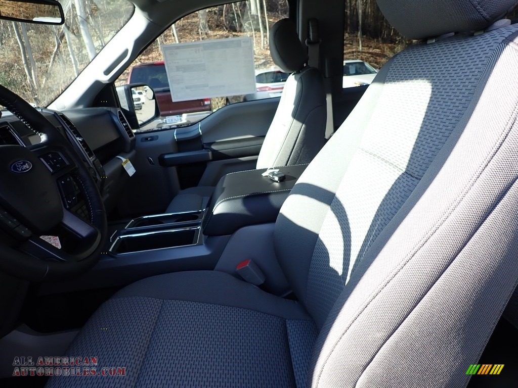 2019 F150 XLT SuperCab 4x4 - Magnetic / Earth Gray photo #12