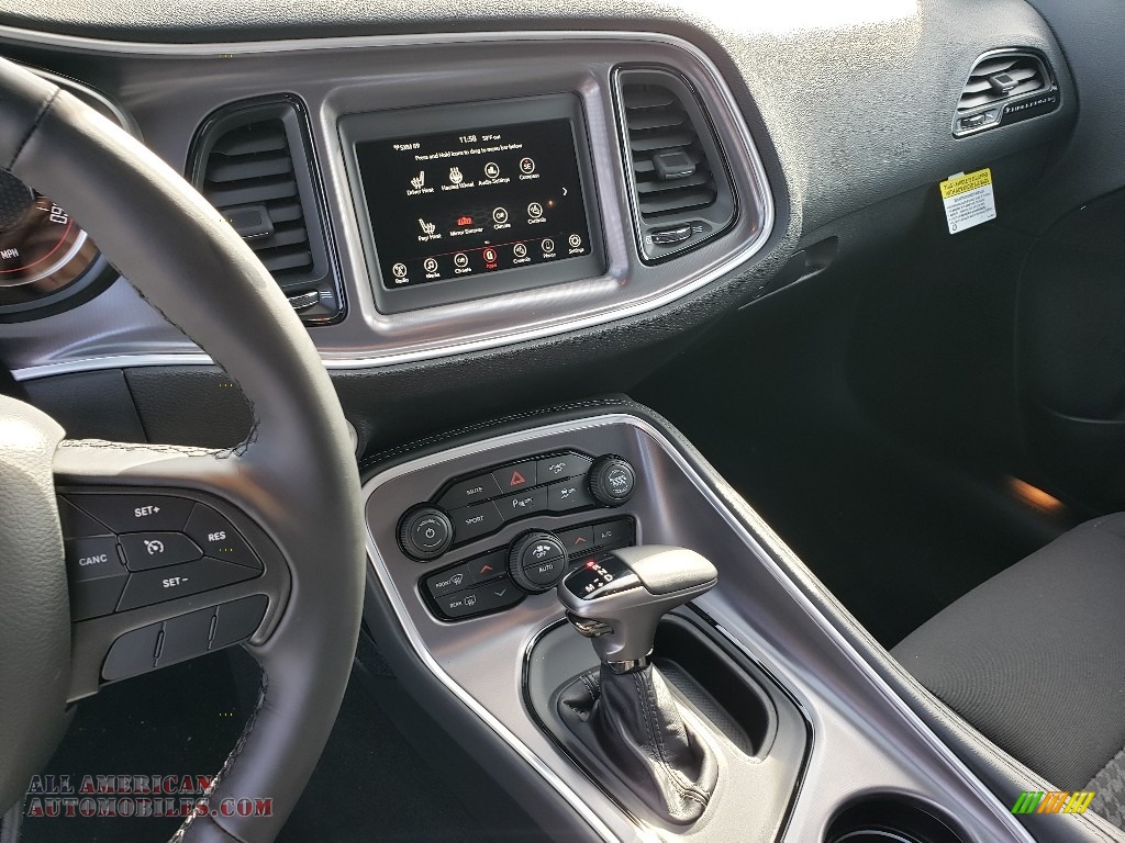 2019 Challenger SXT AWD - Triple Nickel / Black photo #10