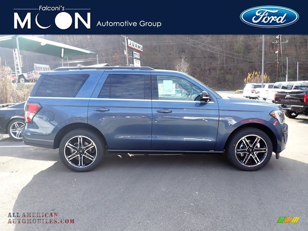 Blue / Ebony Ford Expedition Limited 4x4