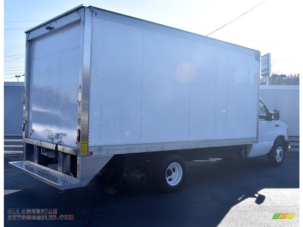 2019 E Series Cutaway E350 Commercial Moving Truck - Oxford White / Medium Flint photo #2