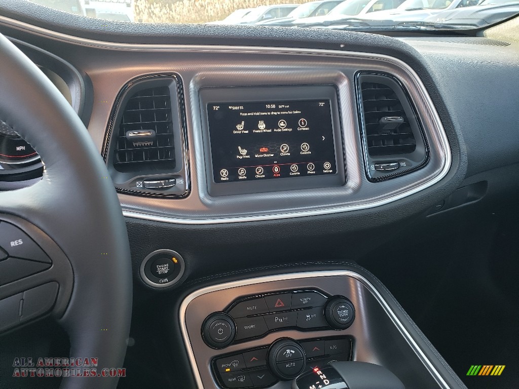 2019 Challenger SXT AWD - Octane Red Pearl / Black photo #9