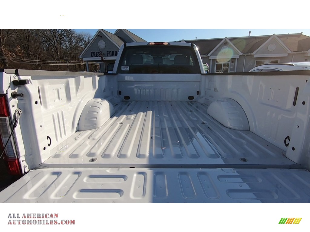 2019 F250 Super Duty XL Regular Cab 4x4 Plow Truck - Oxford White / Earth Gray photo #18