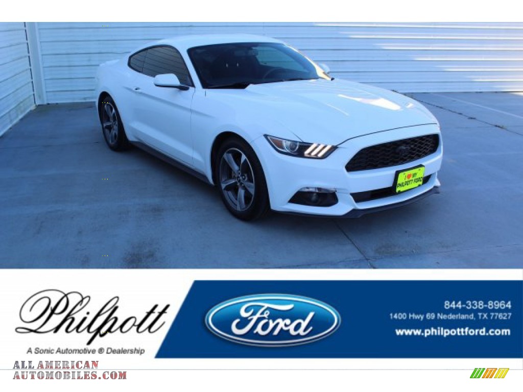 Oxford White / Ebony Ford Mustang V6 Coupe