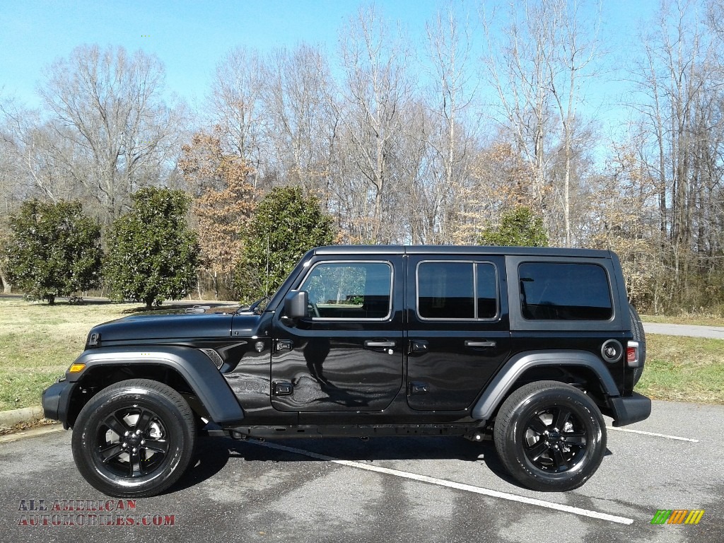 Black / Black Jeep Wrangler Unlimited Altitude 4x4
