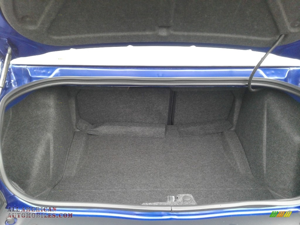 2020 Challenger R/T Scat Pack Widebody - IndiGo Blue / Black photo #13