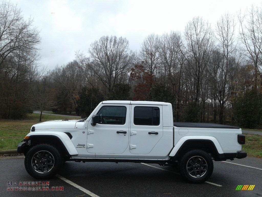 Bright White / Black Jeep Gladiator Overland 4x4