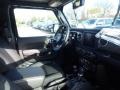 Jeep Wrangler Unlimited Sahara 4x4 Black photo #10