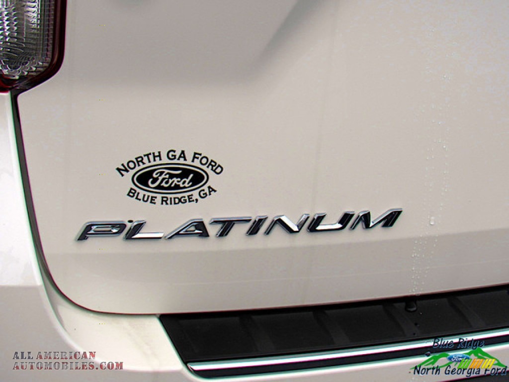 2020 Explorer Platinum 4WD - Star White Metallic Tri-Coat / Sandstone photo #37