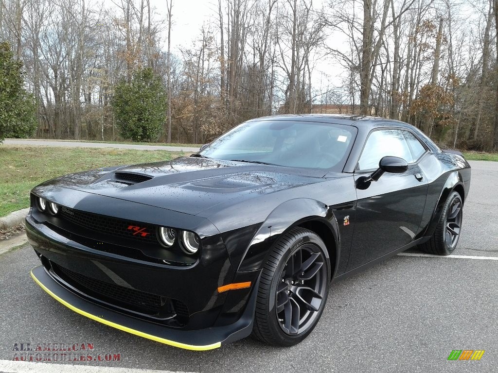 2020 Challenger R/T Scat Pack Widebody - Pitch Black / Black photo #2