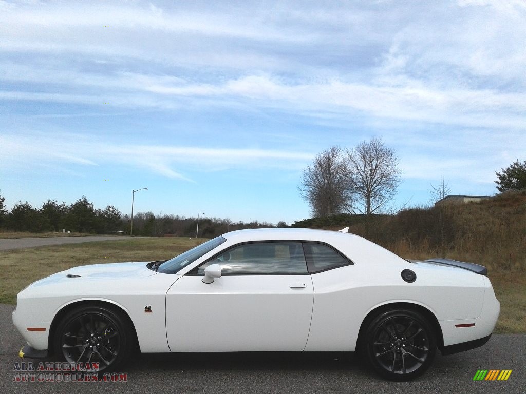 2020 Challenger R/T Scat Pack - White Knuckle / Black photo #1