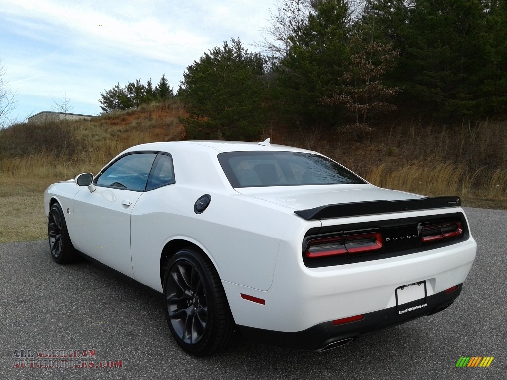 2020 Challenger R/T Scat Pack - White Knuckle / Black photo #8