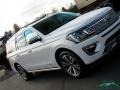 Ford Expedition Platinum Max 4x4 Star White photo #37