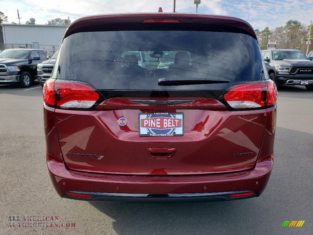 2020 Pacifica Limited - Velvet Red Pearl / Black photo #5
