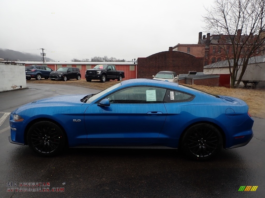 2020 Mustang GT Premium Fastback - Velocity Blue / Ebony photo #5