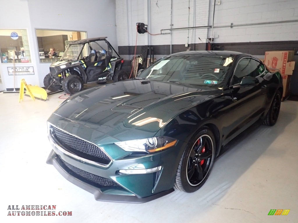 Dark Highland Green / Ebony Ford Mustang Bullitt