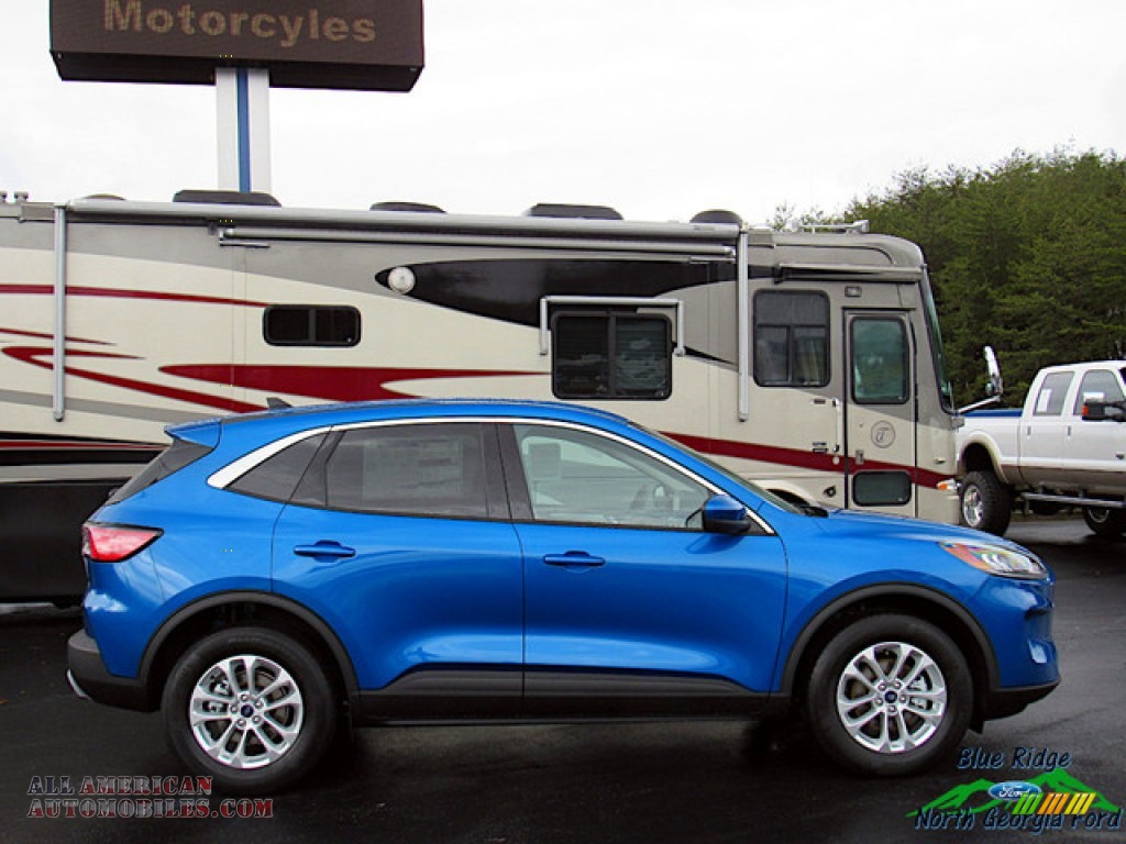 2020 Escape SE 4WD - Velocity Blue Metallic / Sandstone photo #6