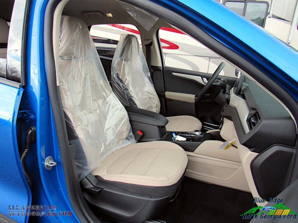 2020 Escape SE 4WD - Velocity Blue Metallic / Sandstone photo #11
