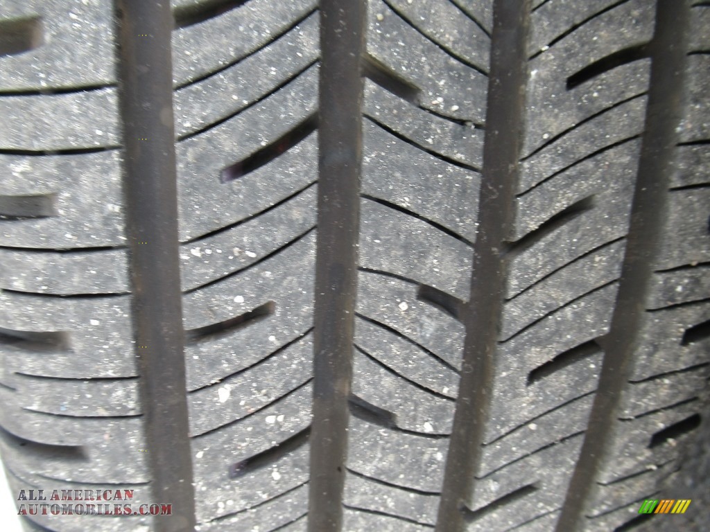 2019 Encore Essence - Quicksilver Metallic / Shale photo #9 2019 Encore Essence - Quicksilver Metallic / Shale photo #9