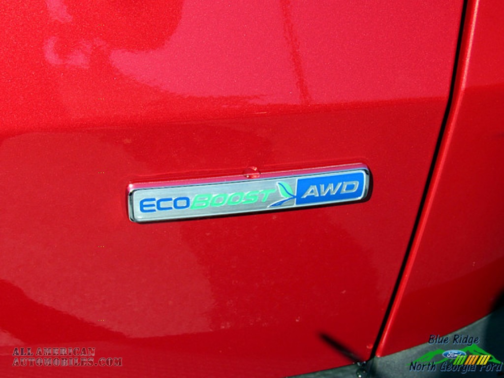 2020 Escape Titanium 4WD - Rapid Red Metallic / Sandstone photo #36