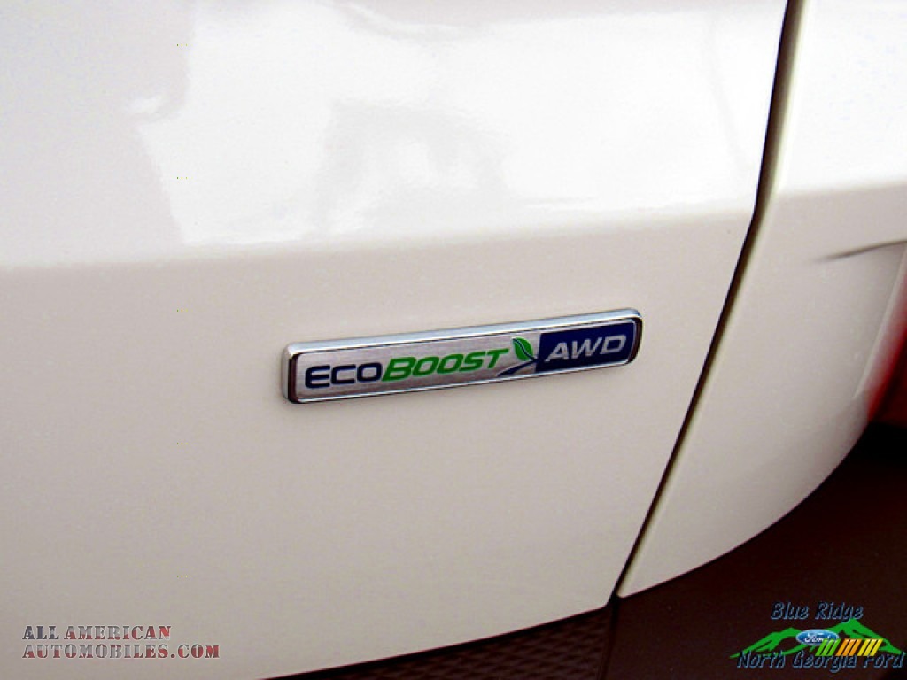 2020 Escape Titanium 4WD - Star White Metallic Tri-Coat / Sandstone photo #35