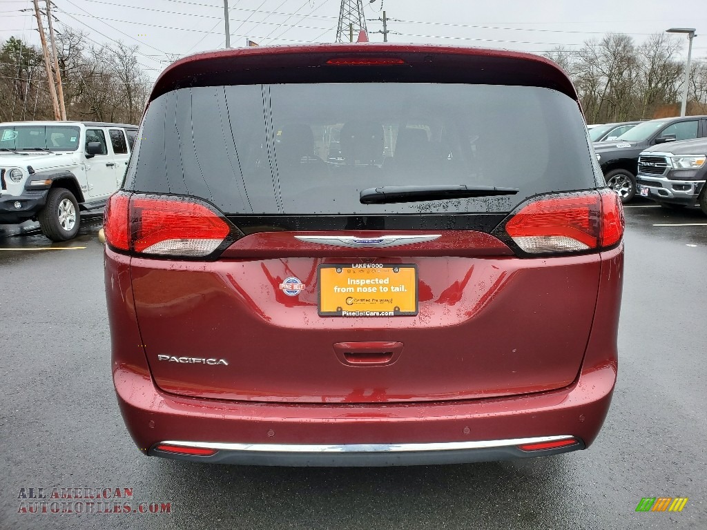 2020 Pacifica Touring L - Velvet Red Pearl / Alloy/Black photo #20