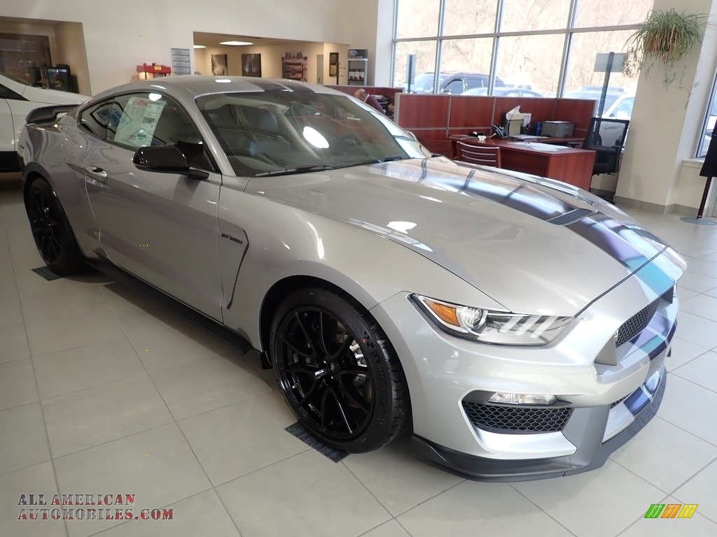 2020 Mustang Shelby GT350 - Iconic Silver / Ebony photo #3