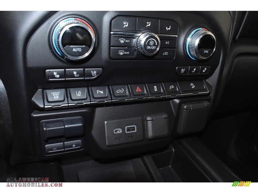 2020 Sierra 2500HD AT4 Crew Cab 4WD - Summit White / Jet Black photo #6 2020 Sierra 2500HD AT4 Crew Cab 4WD - Summit White / Jet Black photo #6