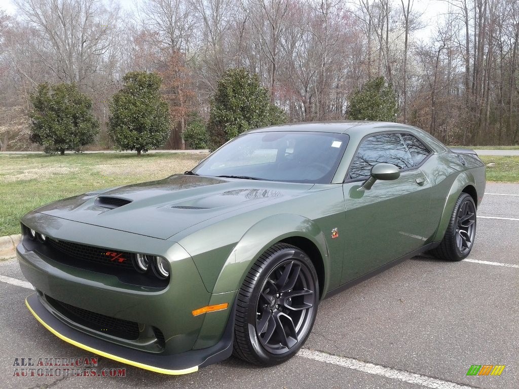 2020 Challenger R/T Scat Pack Widebody - F8 Green / Black photo #2