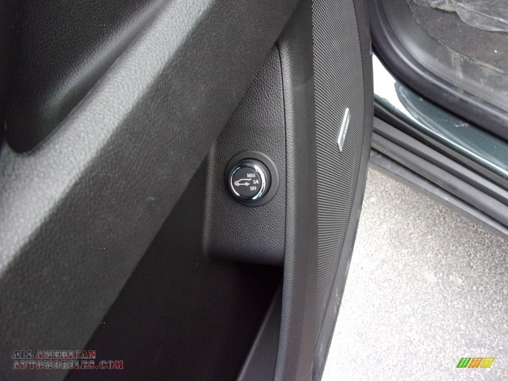 2020 Traverse RS AWD - Graphite Metallic / Jet Black photo #13