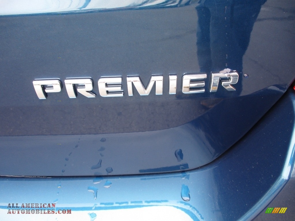 2020 Trax Premier AWD - Pacific Blue Metallic / Jet Black/­Light Ash photo #34