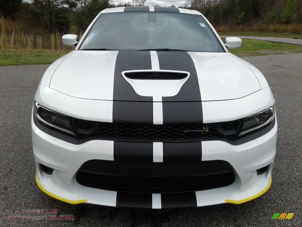 2020 Charger Scat Pack - White Knuckle / Black/Ruby Red photo #3