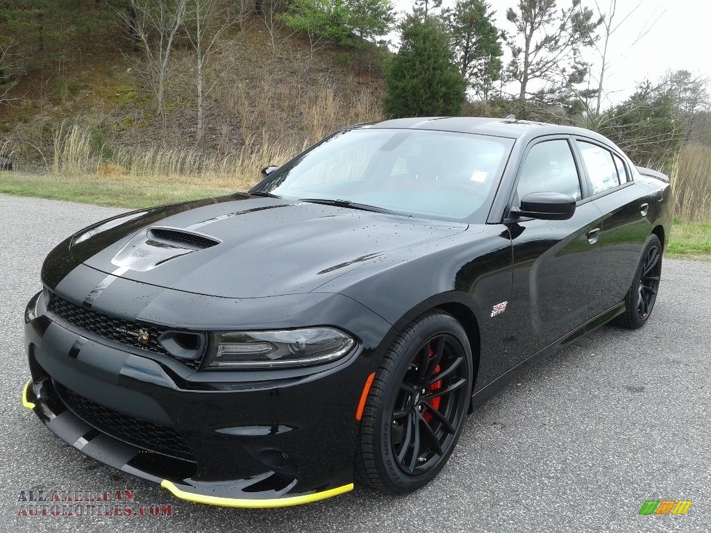 2020 Charger Scat Pack - Pitch Black / Black/Ruby Red photo #2
