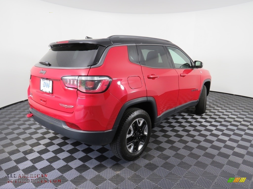 2018 Compass Trailhawk 4x4 - Redline Pearl / Black/Ruby Red photo #16