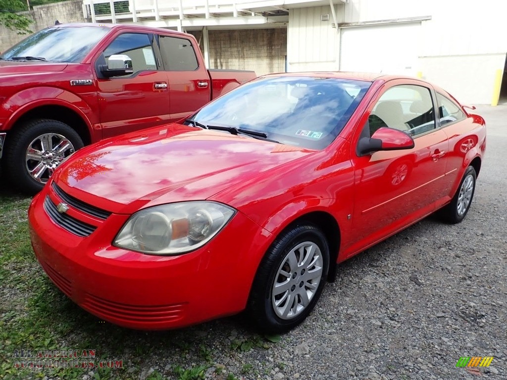 Victory Red / Gray Chevrolet Cobalt LT Coupe