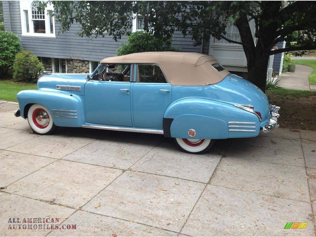 1941 Series 62 Convertible - Sky Blue / Tan photo #17