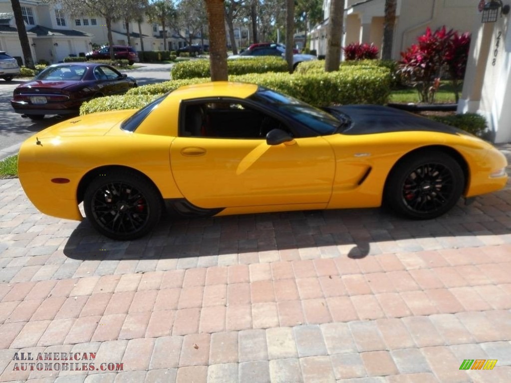 2001 Corvette Z06 - Milliennium Yellow / Black photo #1