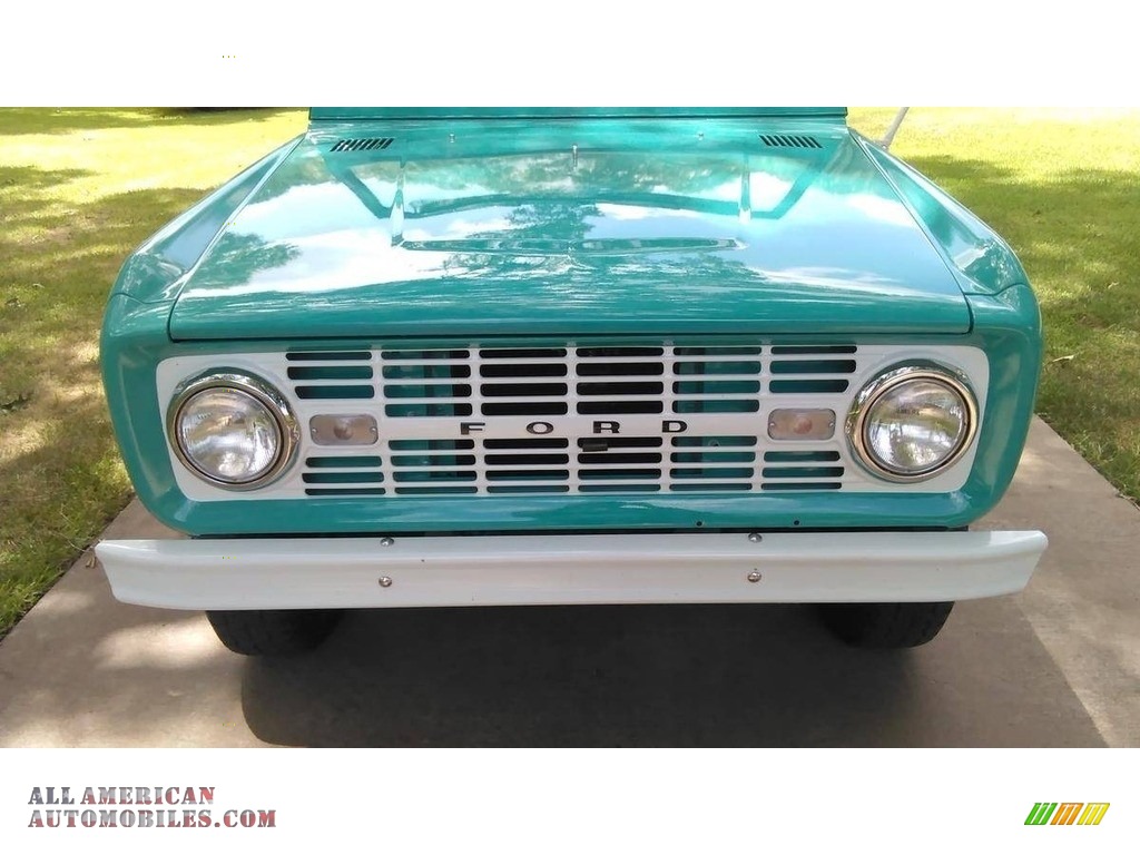 1966 Bronco Roadster - Caribbean Turquoise / Grey photo #11