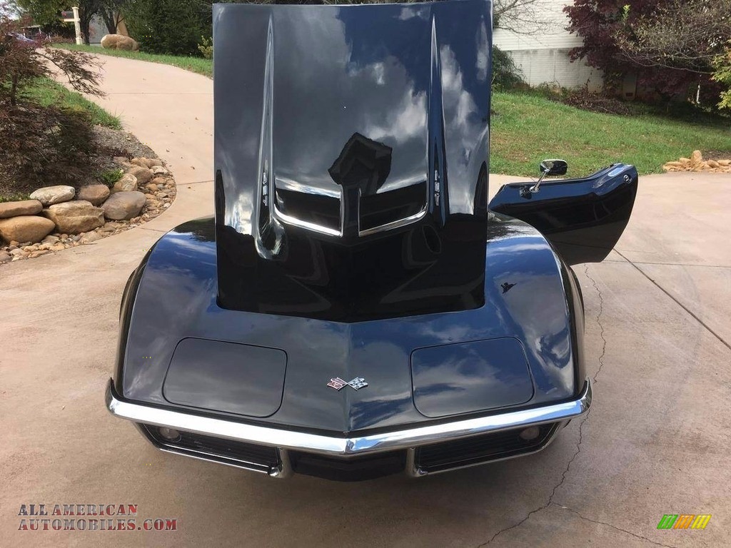 1968 Corvette Coupe - Tuxedo Black / Tobacco photo #2